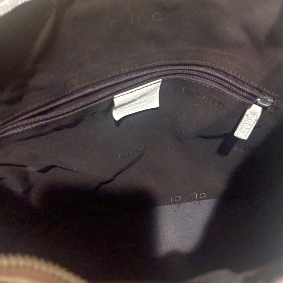 Vintage Gucci Neutral Canvas and White Leather Hobo/Shoulderbag - Picture 13 of 13